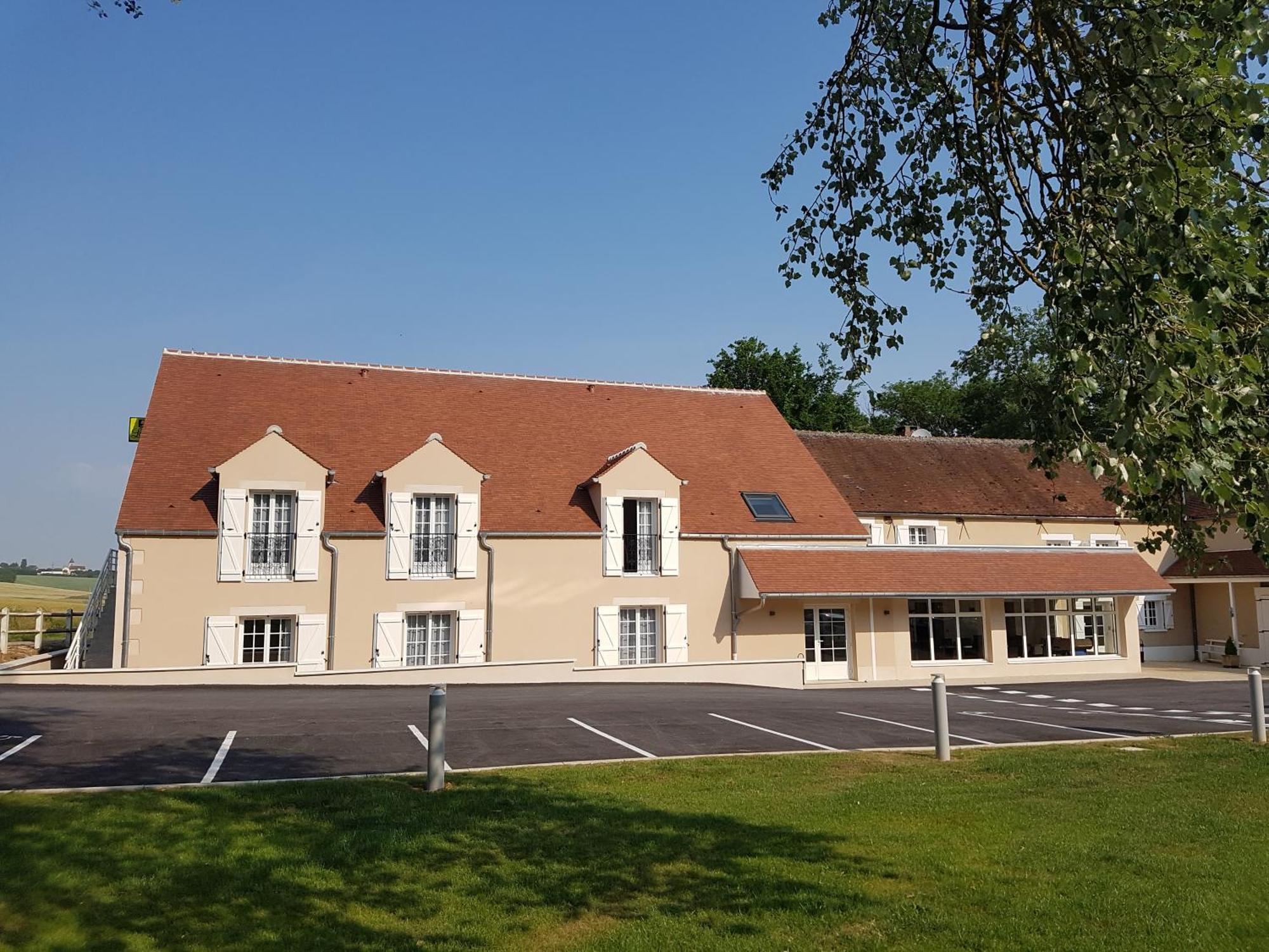 Logis Hotel Restaurant Le Moulin De La Coudre Venoy Экстерьер фото