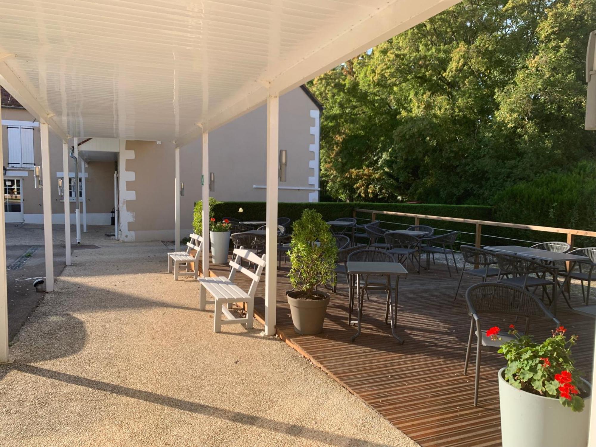 Logis Hotel Restaurant Le Moulin De La Coudre Venoy Экстерьер фото